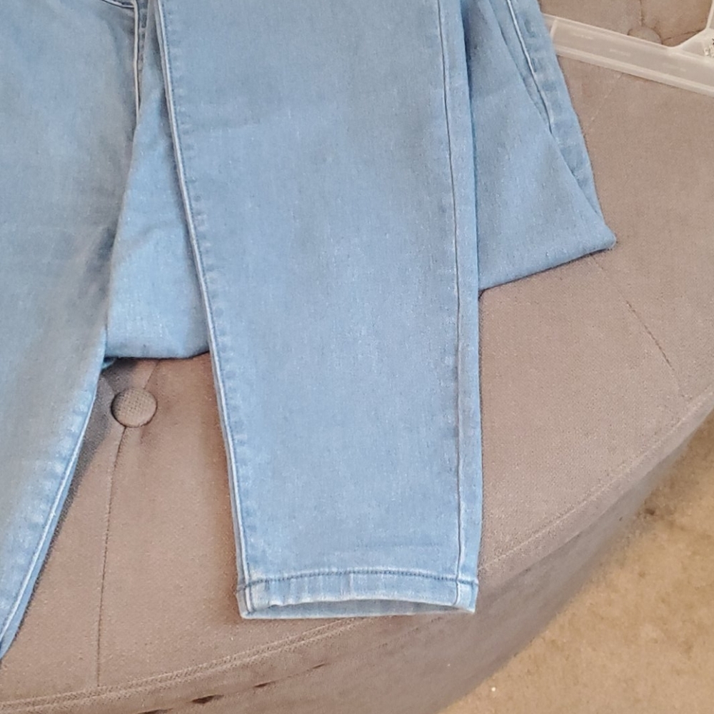 Jeans - Picture 4 of 4